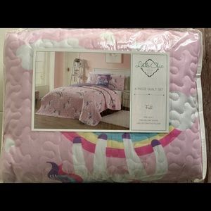 Unicorn 4-Piece Quilt Set 🦄